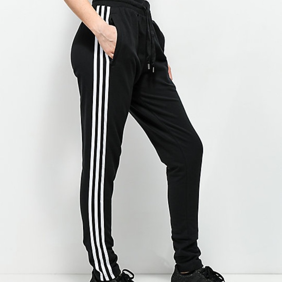 adidas Pants - Adidas Black Three Stripe Sweatpants Joggers Small